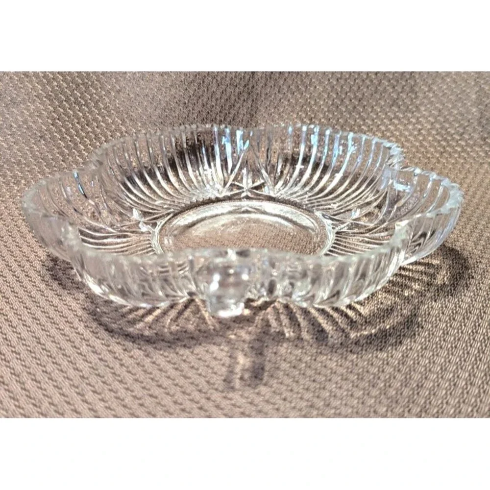 Vintage 50s Federal Glass Shamrock Clover Leaf Candy Dish 6-in St. Patrick's Day
